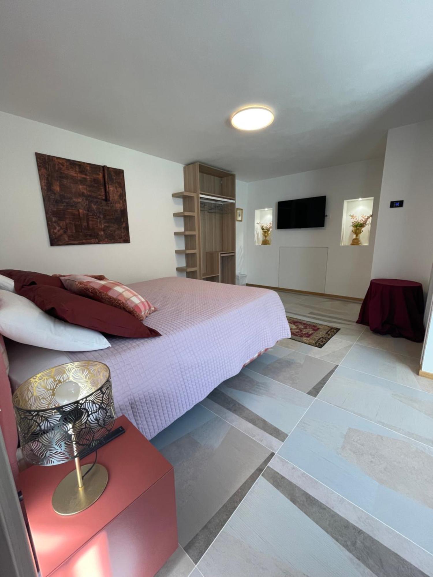 B&B Villa Tersius Трецано сул Навильо Екстериор снимка