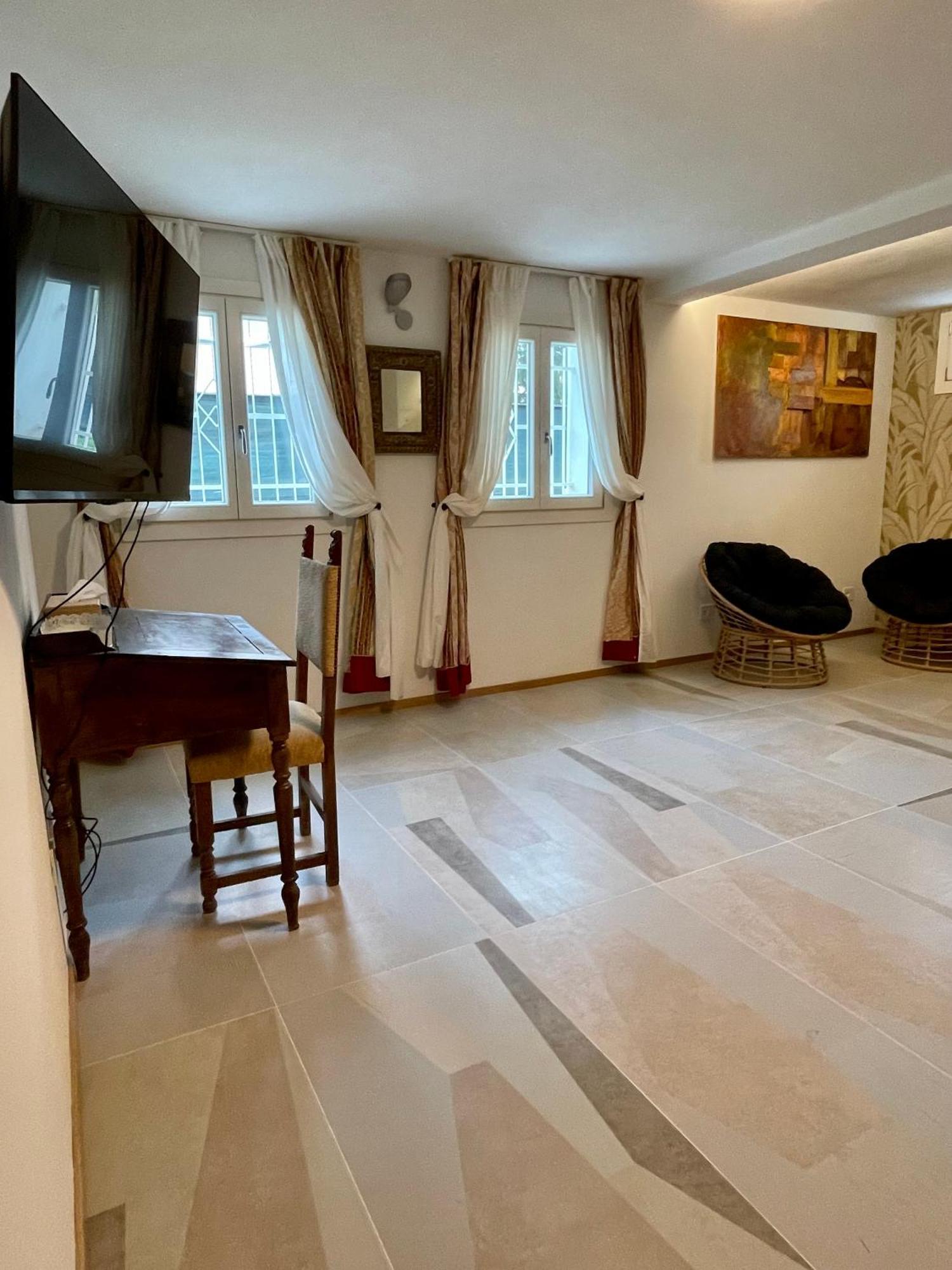 B&B Villa Tersius Трецано сул Навильо Екстериор снимка