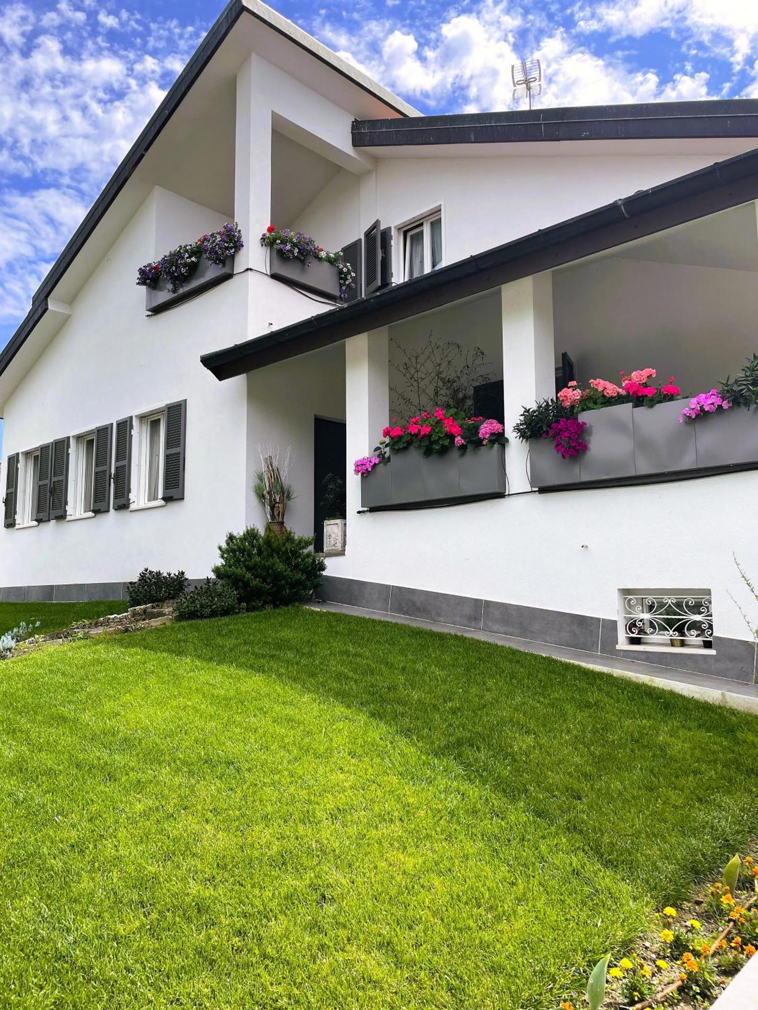 B&B Villa Tersius Трецано сул Навильо Екстериор снимка